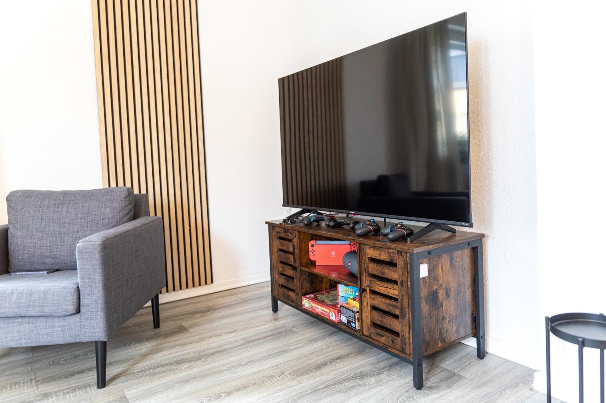 Easystayii 6p Switch Tv *